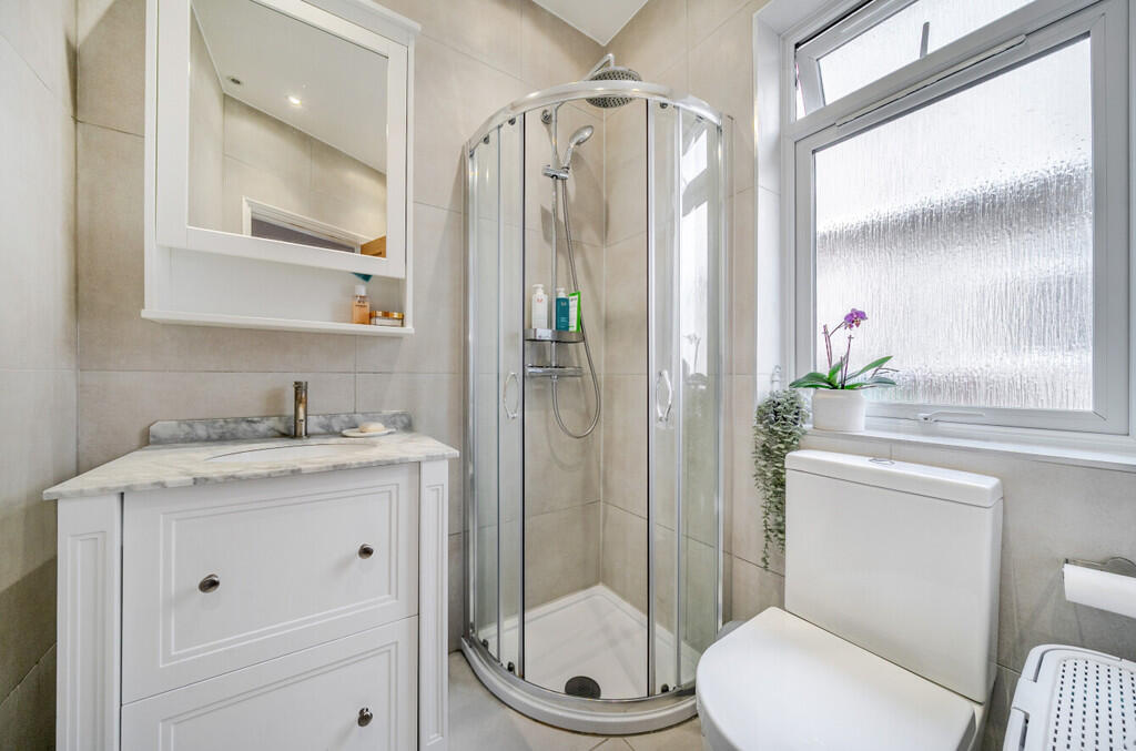 ds shower