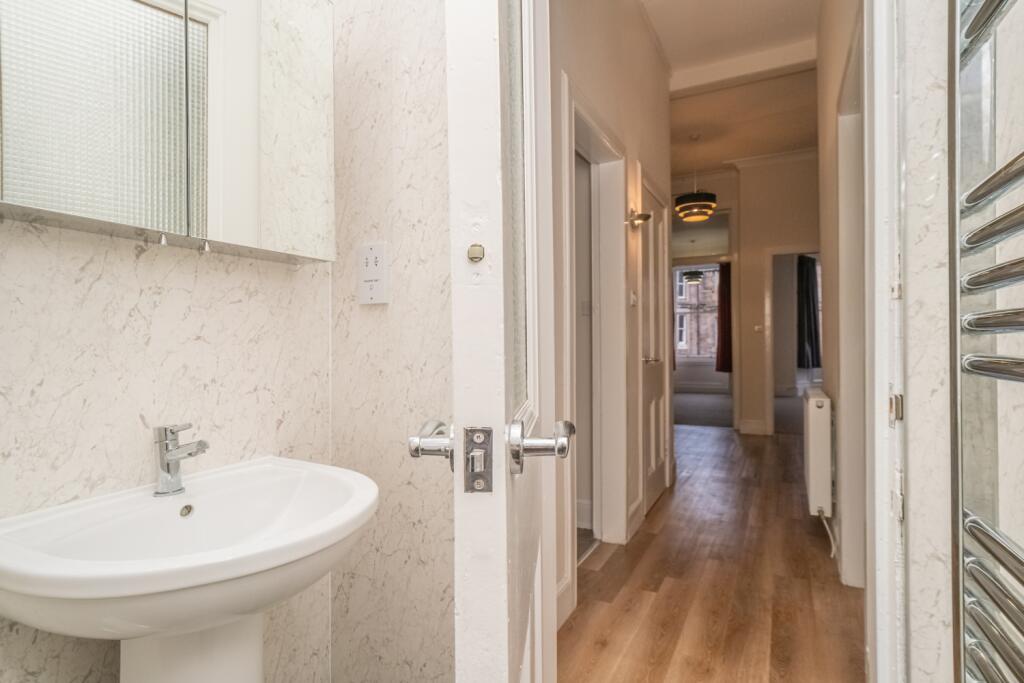 Bathroom_2