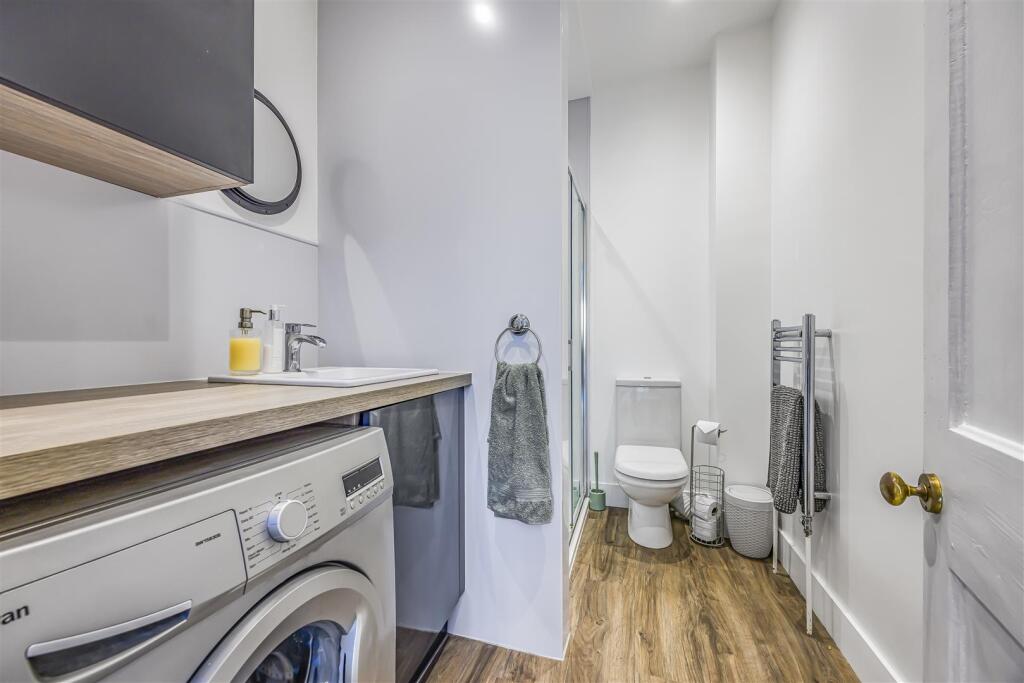 28 Silvester Road, Cowplain-PorticoMarketing-SoldB