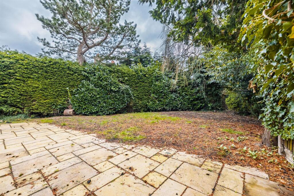 44 Hinderton Rd-24.jpg