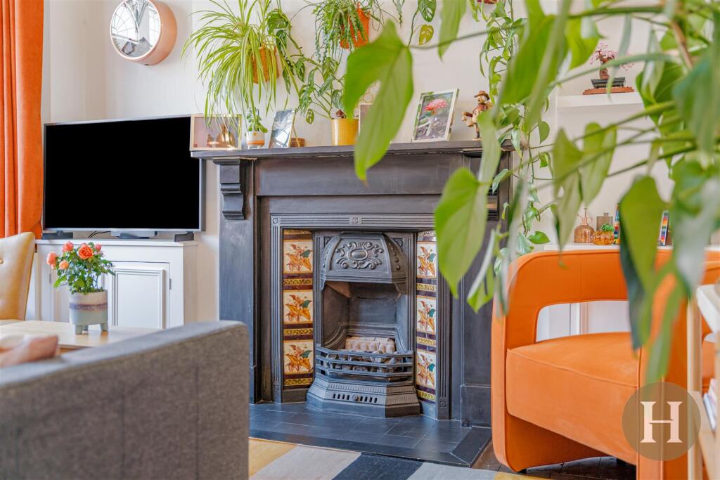 Hadleigh Estate Agents-10.jpg