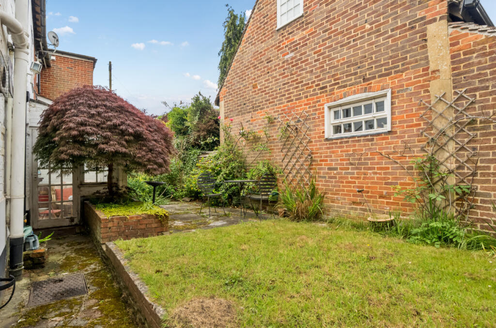 1290119-2-6836d1c...