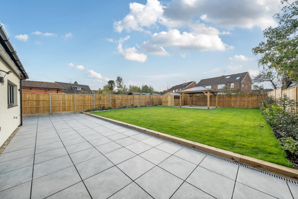 1371904-22-68fbaa...