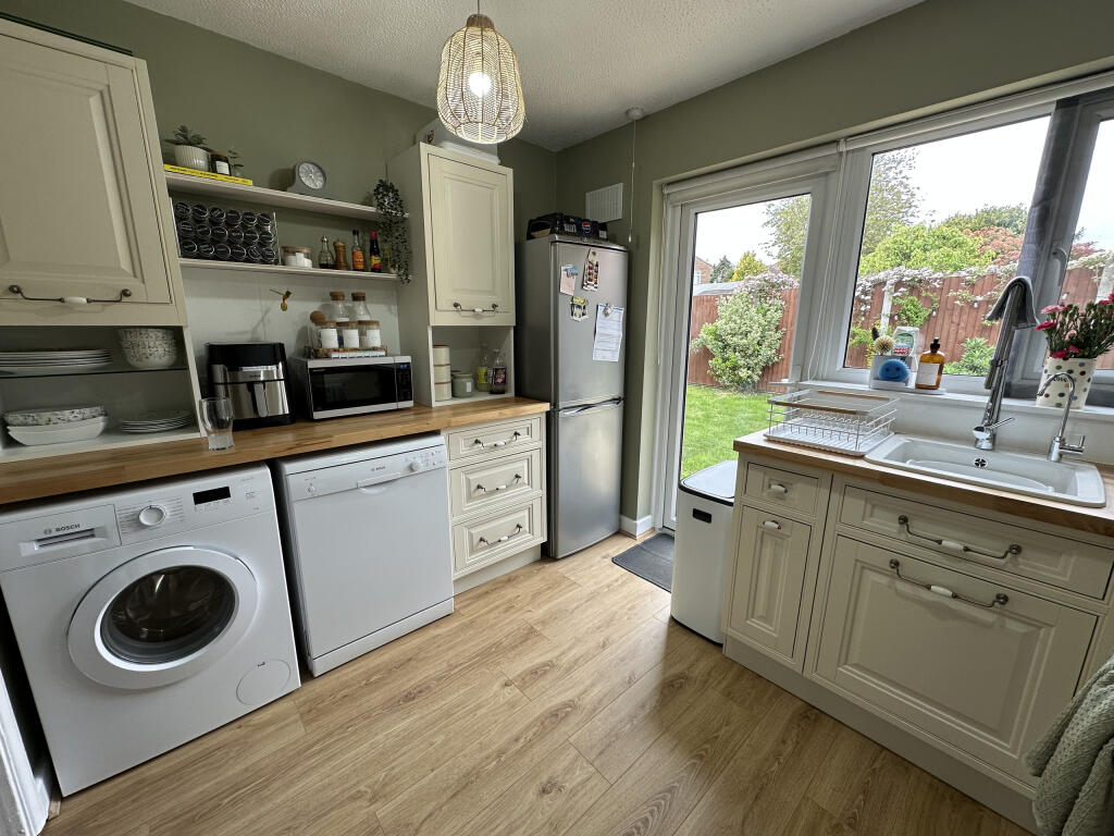 Photo 25-04-2025, 13 11 22