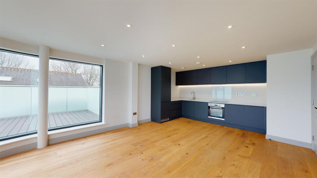 The Old Glassworks 5 Open Plan Living Dining Room 