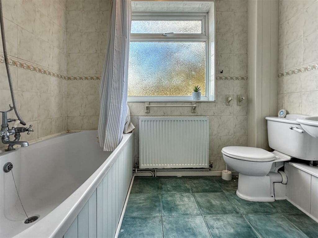 Img (4).jpg