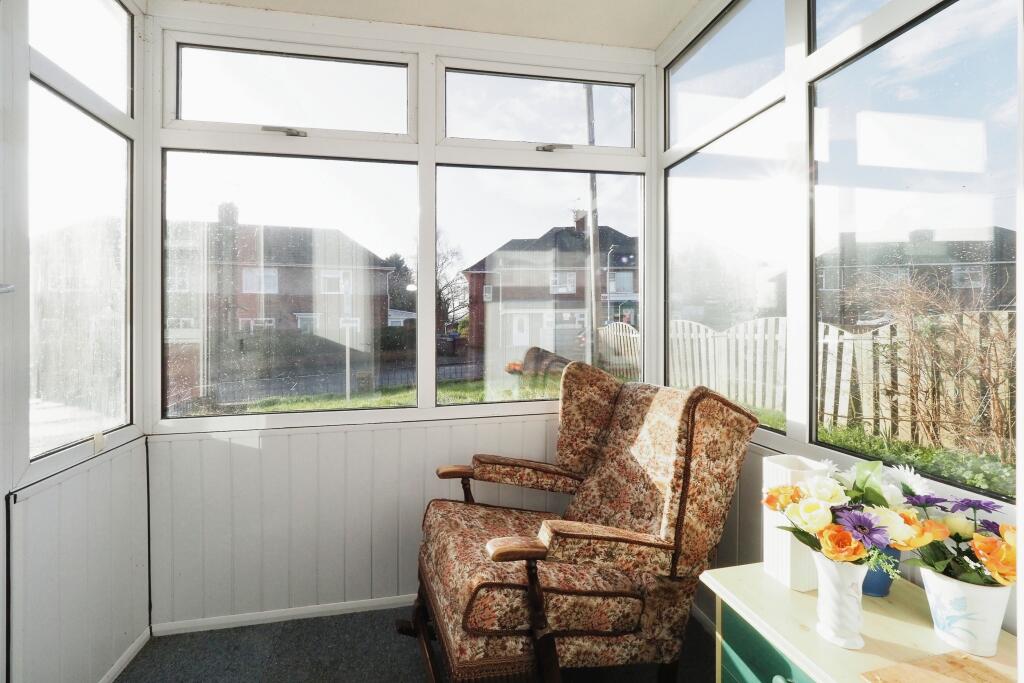 Front Porch/Sun room