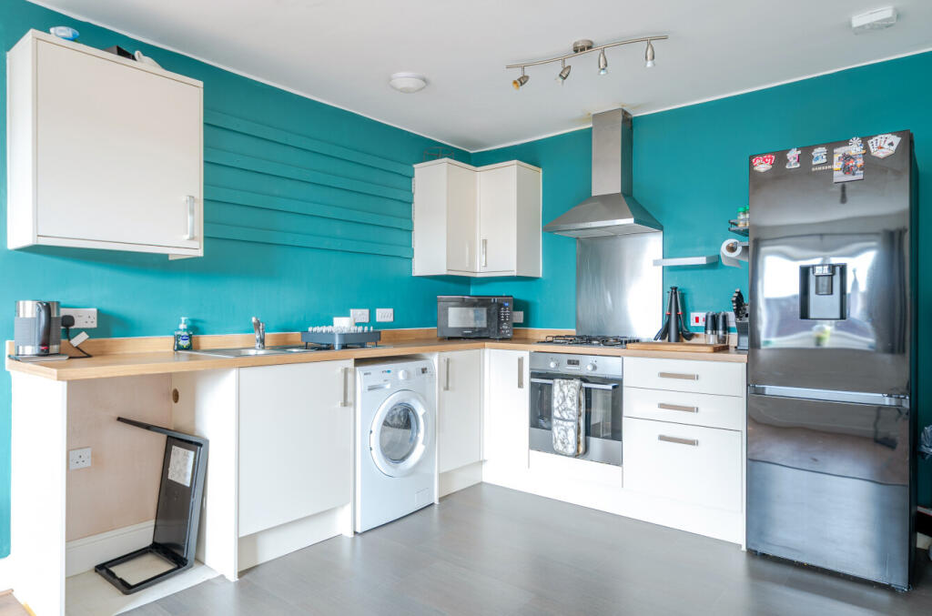 1357076-7-68cd229...