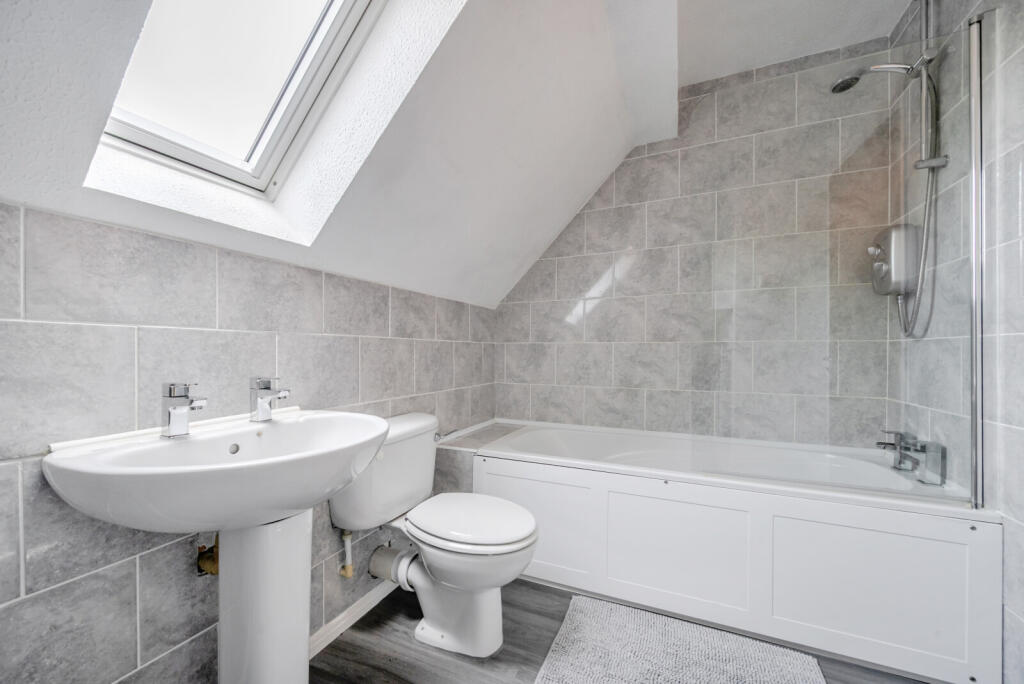 1340720-6-689ef47...