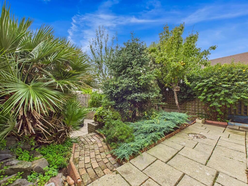 CAM03519G0-PR0381...