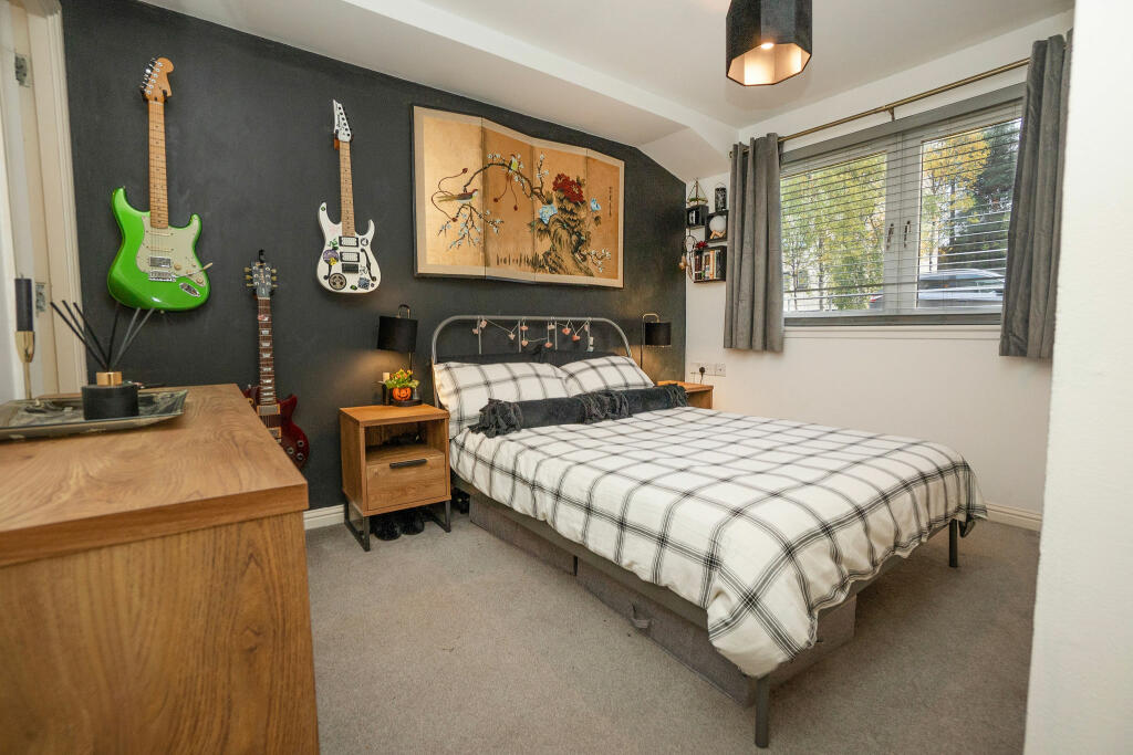 BD CowWynd_Bedroom1_1