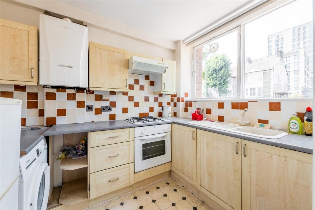 4 Cliftonville Court-3.jpg