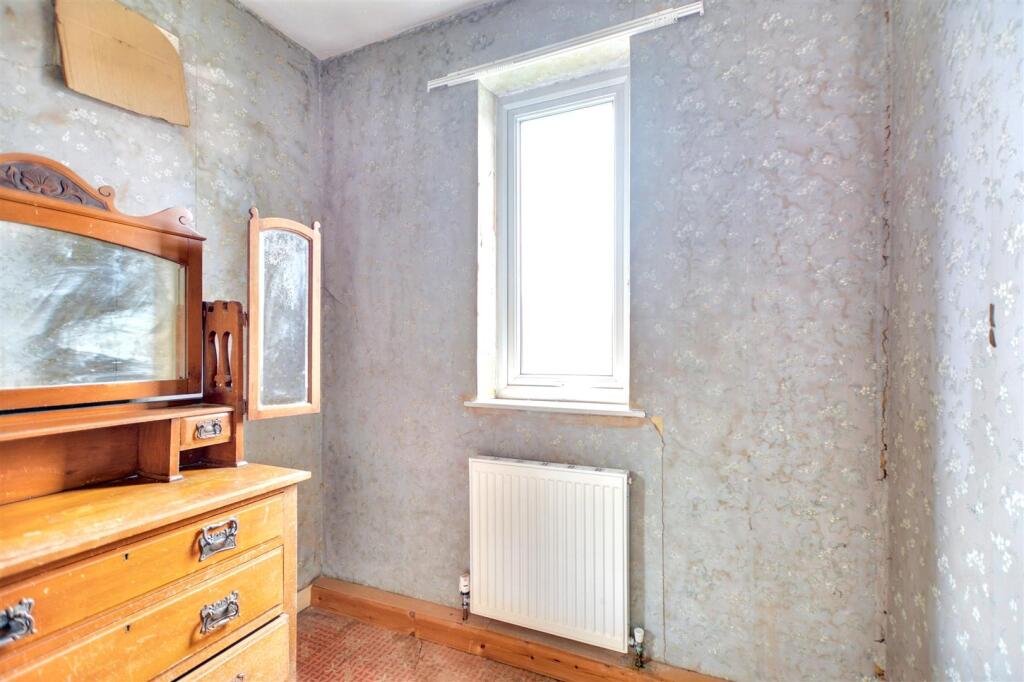 Bedroom 3_1.jpeg
