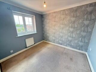 12 newton bedroom 2