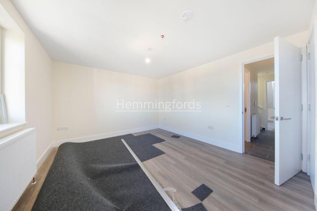 Flat 10, 54 Gray's Inn Road - yiVGQ6oZG8TnrrofNl1P