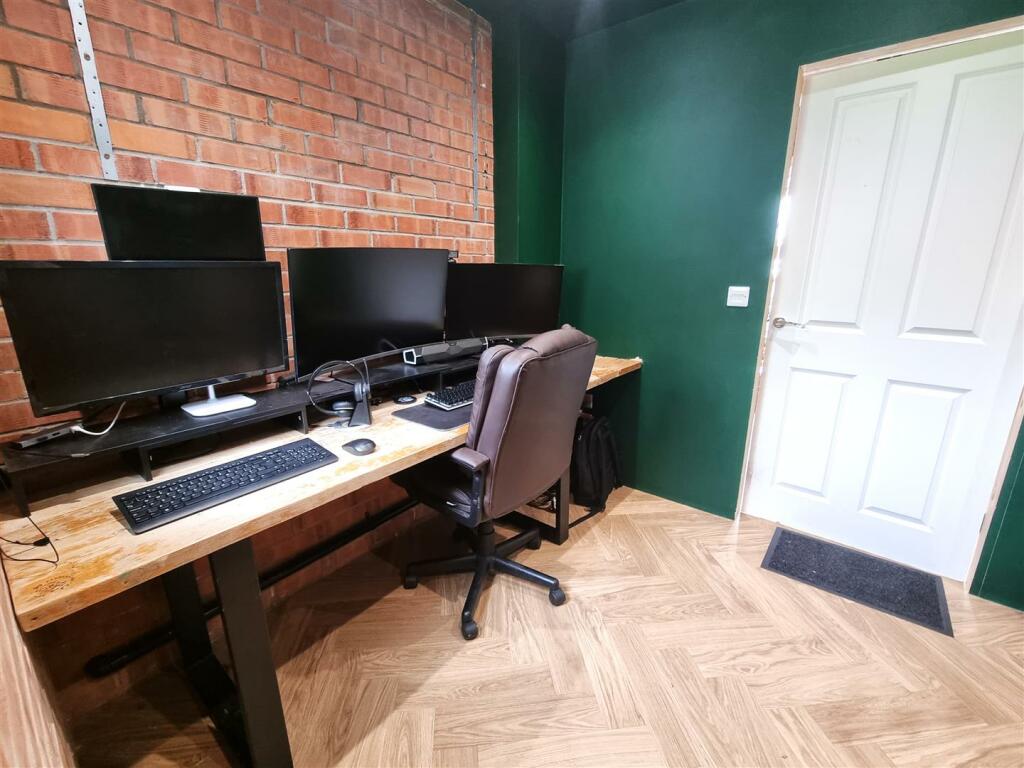 Office.jpg
