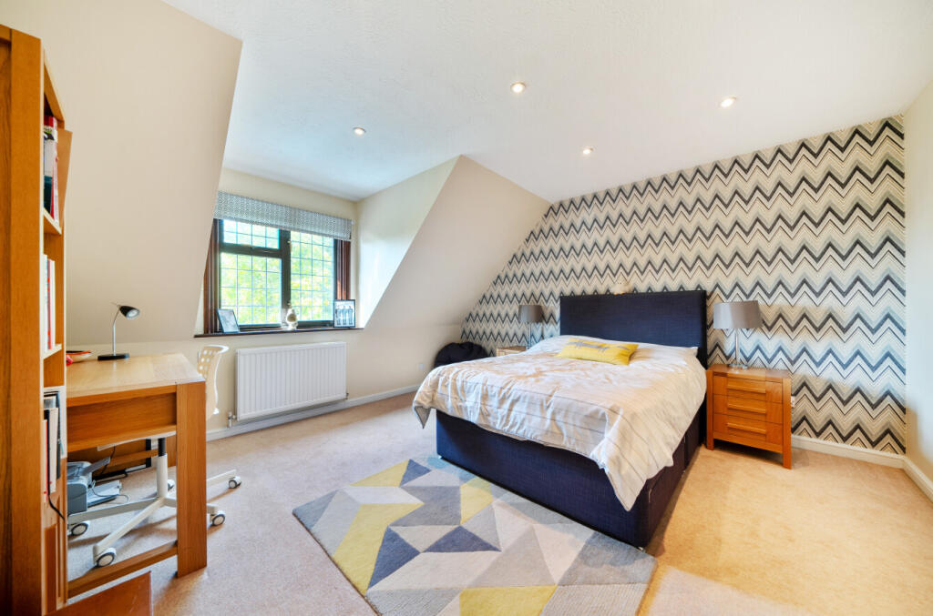 1360553-1-68dada7...