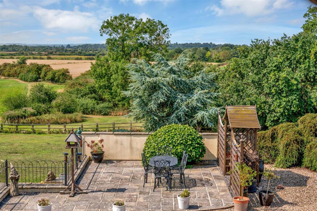 The Covert, Elton WEB PH-89.jpg