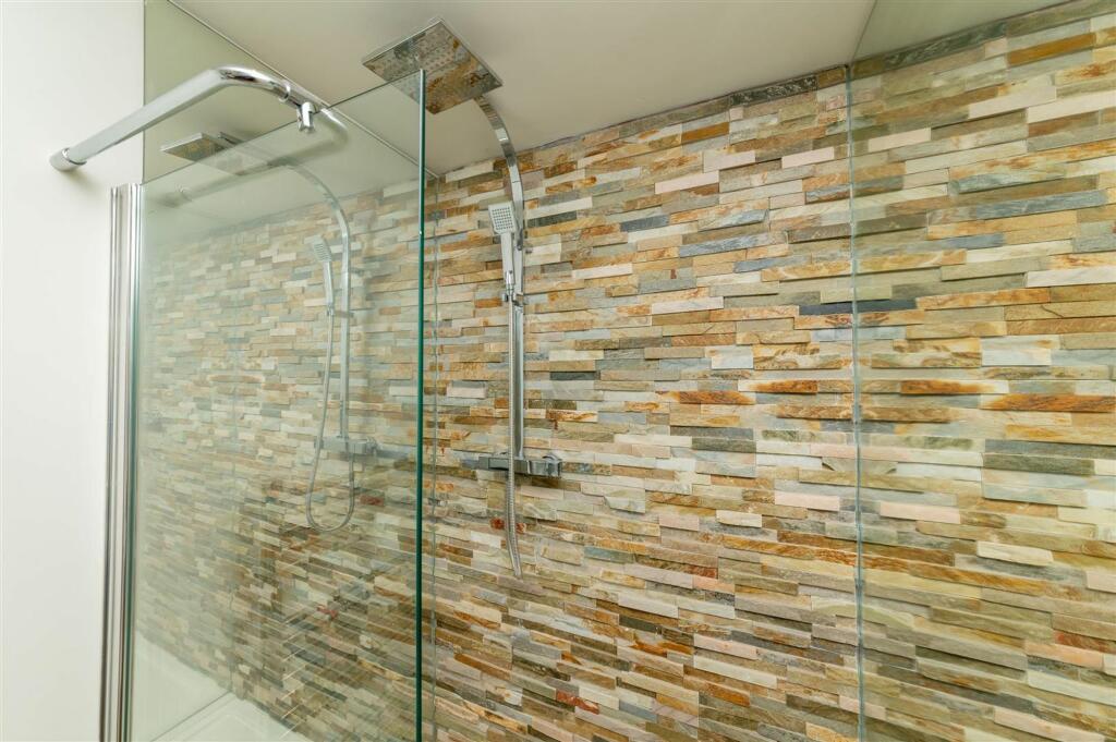 DOWNSTAIRS SHOWER ROOM