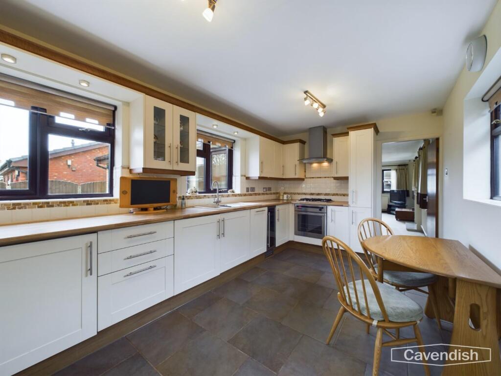 BREAKFAST KITCHEN