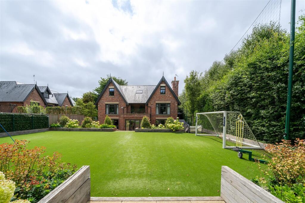 OBI_Will&#39;s House_7R50236-HDR-Edit_External Rear.jp