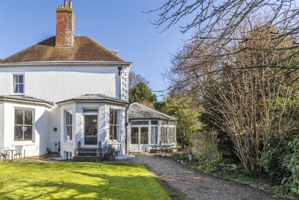 Communal Back Garden