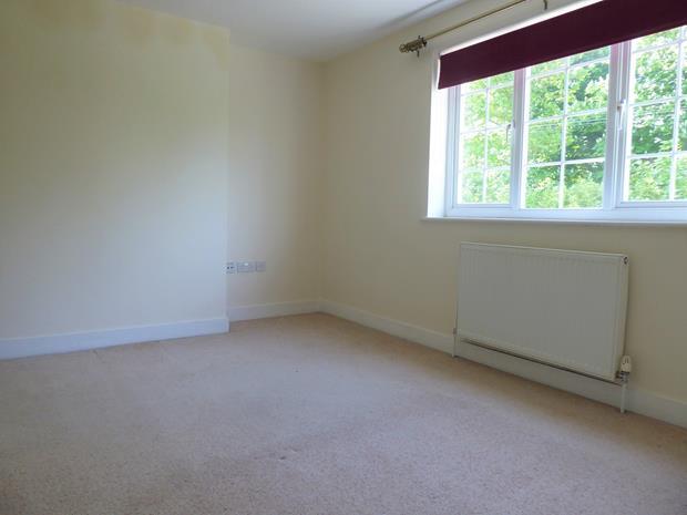 18 Main ST 1st Bedroom