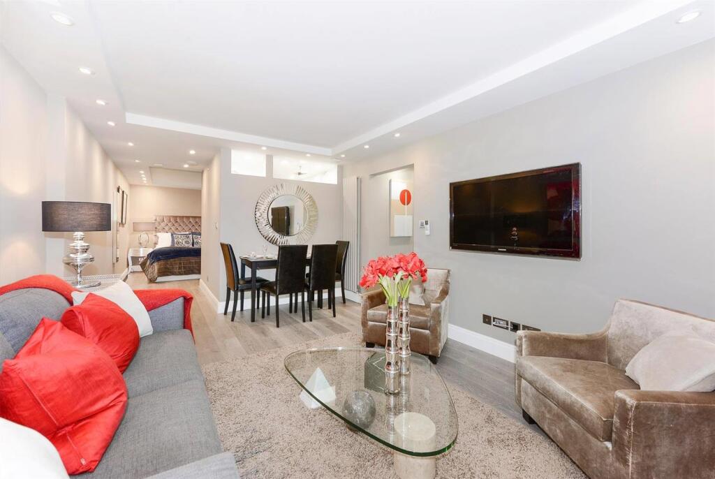 sd_investment_ch_flat38_2.jpg