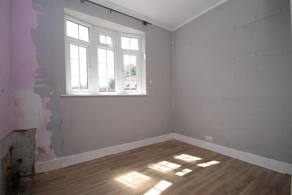 .bedroom3.JPG