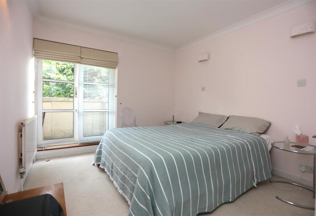 22 Vanbrugh Crt new25 (4).JPG