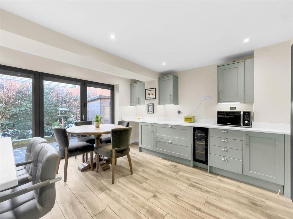 Open Plan Living Dining Kitchen Aspect 6