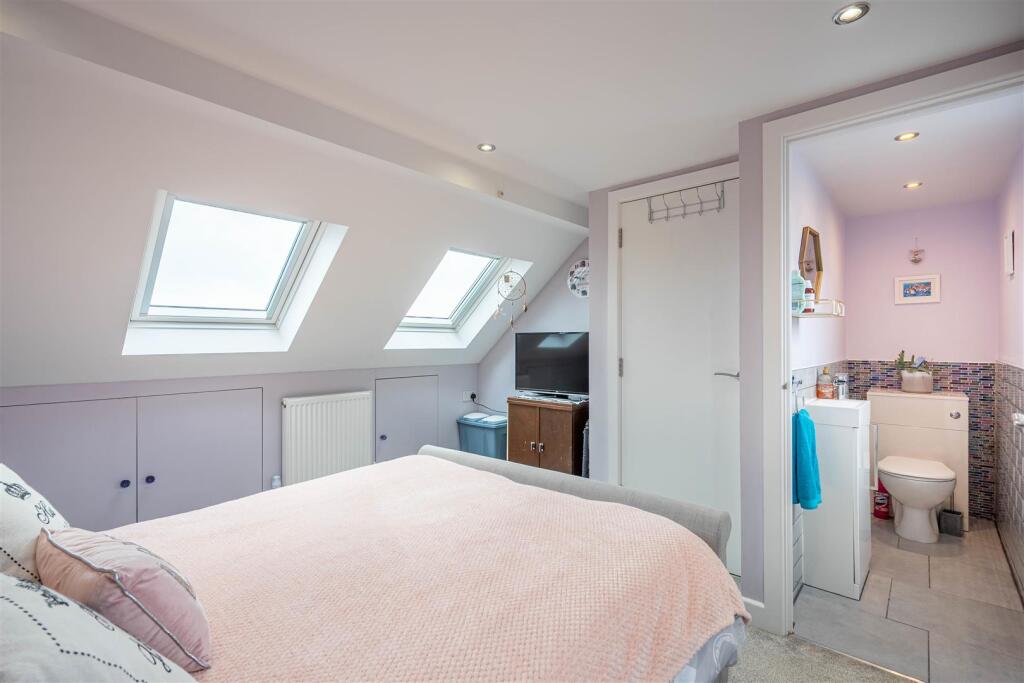 Pomeroy Road 140-42.jpg