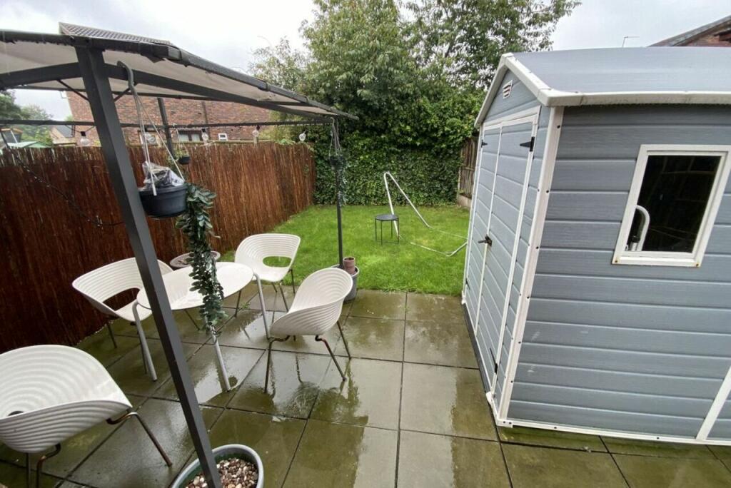 OUTSIDE - REAR