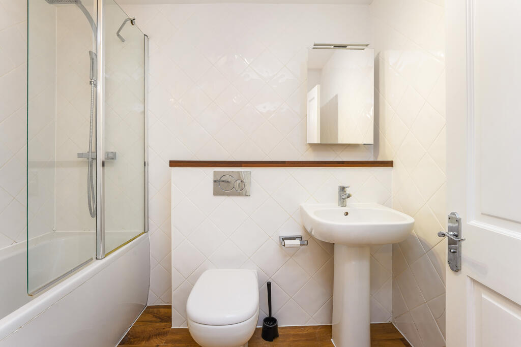 Flat 11, 15 Onslow G