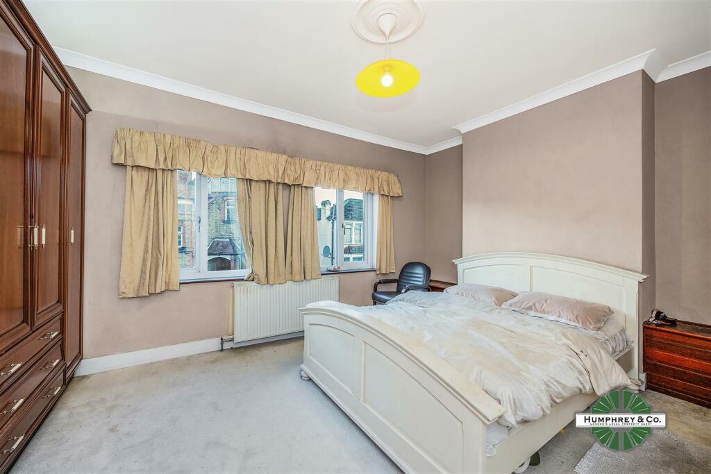 2   Brookdale Road -001.jpg