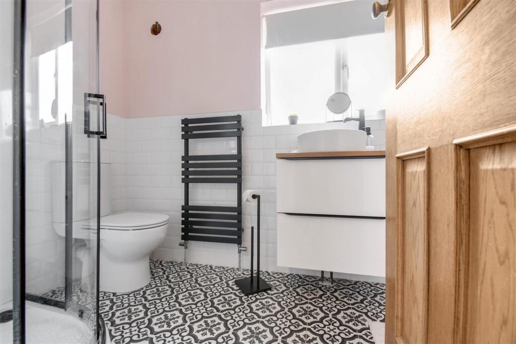 Family bathroom