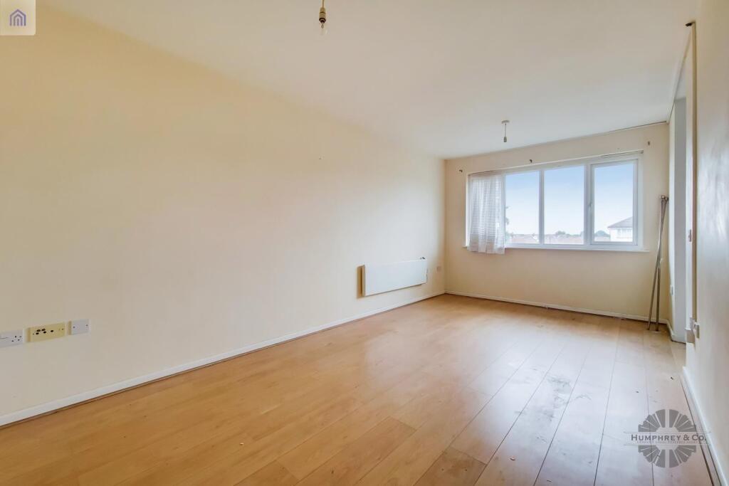 TWO BEDROOM FLAT TO LET