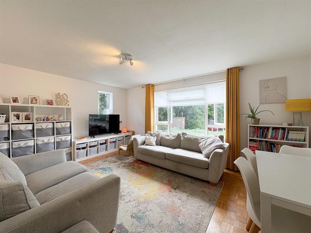 Living room.jpg