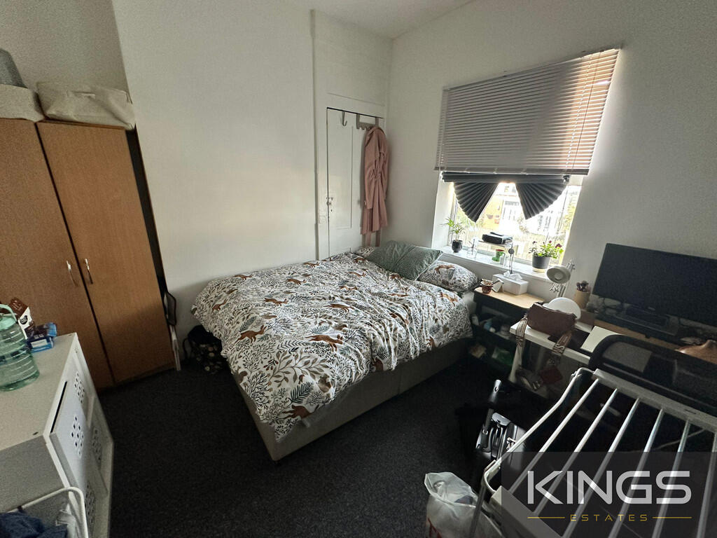 44b Burgess Rd (1...