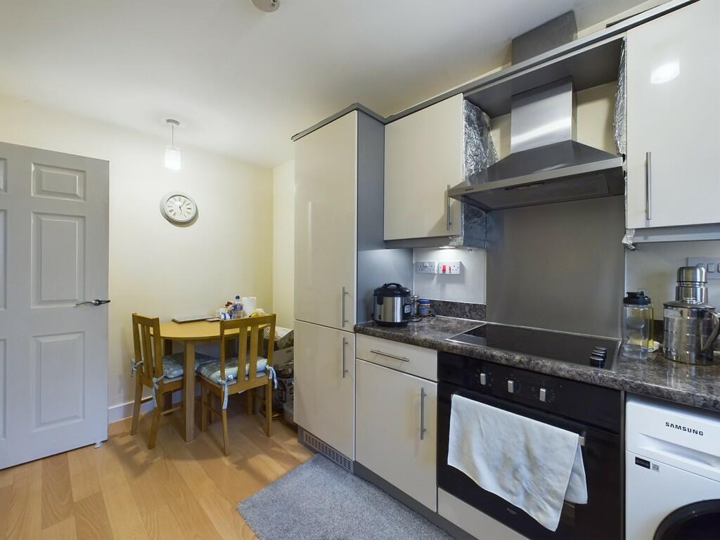 CAM01835G0-PR0117...