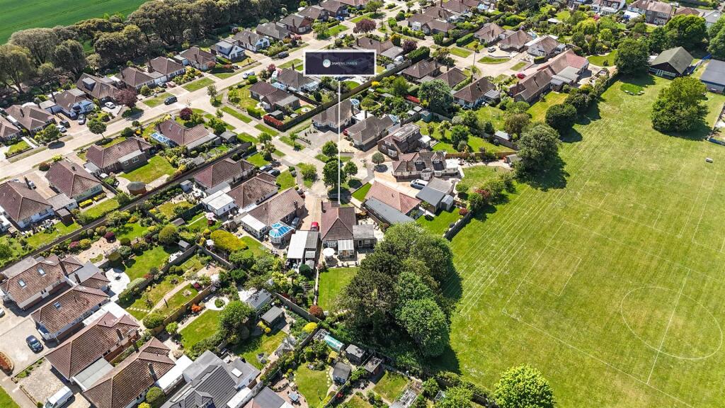 Glynde Close, 6-002logo.jpg