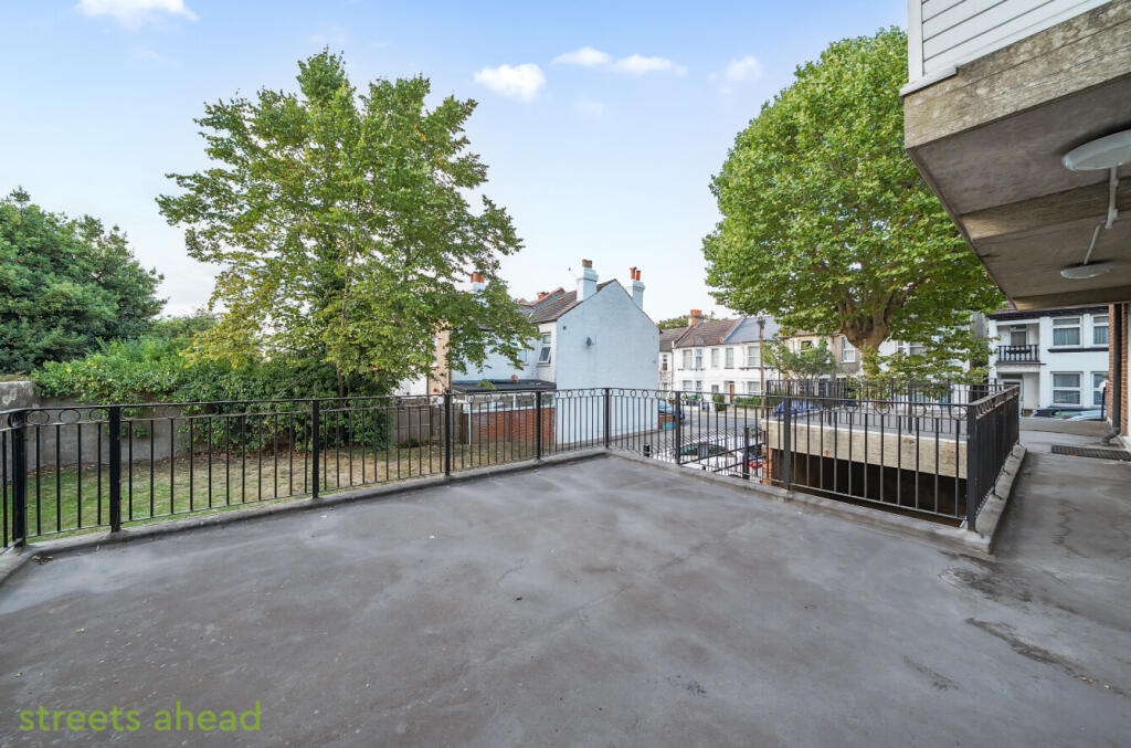 fa3a2453-bd80-48a...