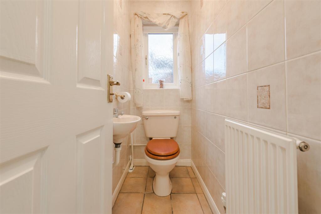 72 Main Street, Netherseal