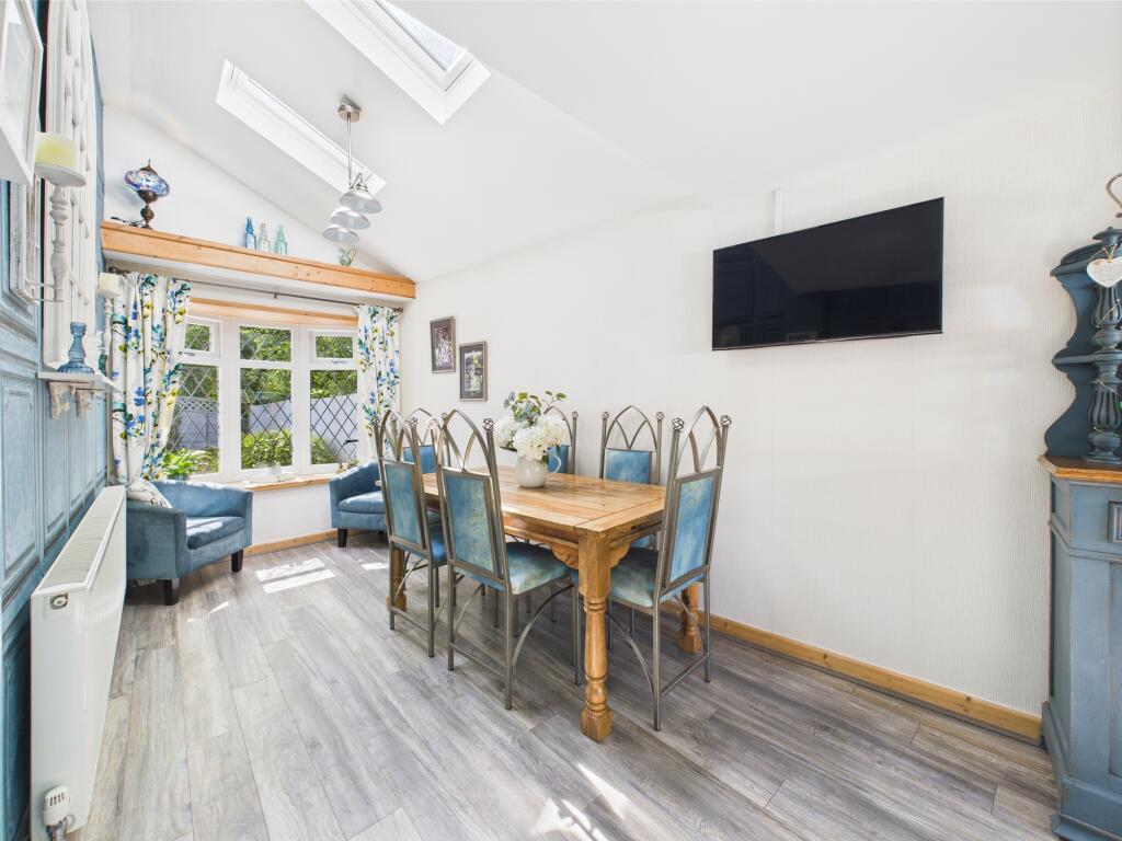 CAM05192G0-PR0053-STILL010