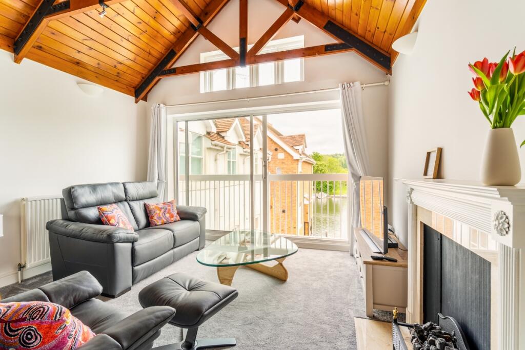 14 Boathouse Reac...