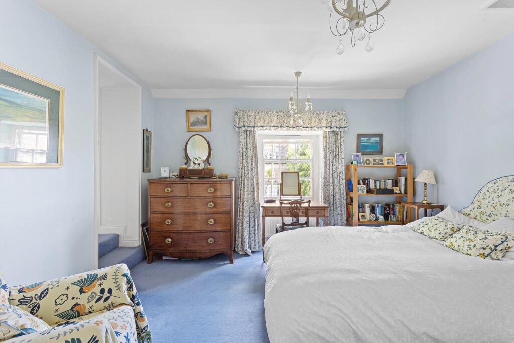 The White House-03.jpg