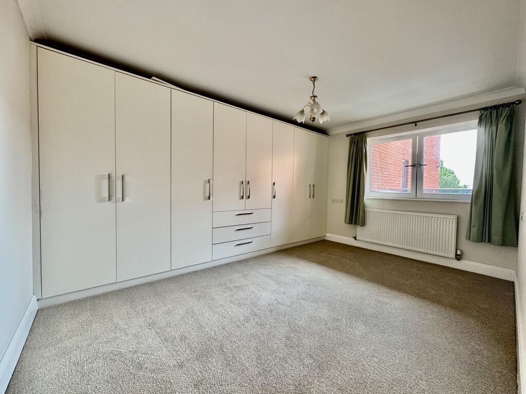 5 Elmtree lodge b...