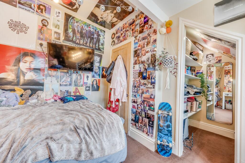 BEDROOMS AND BATHROOMS