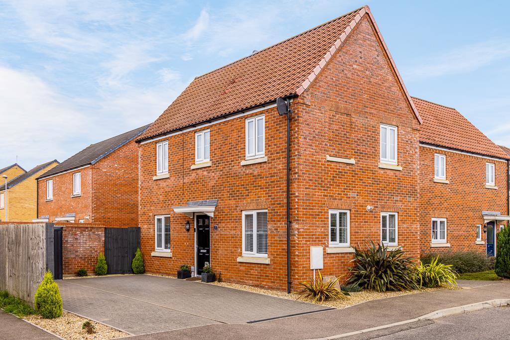 21 Derwent Way (Spalding)-2.jpg