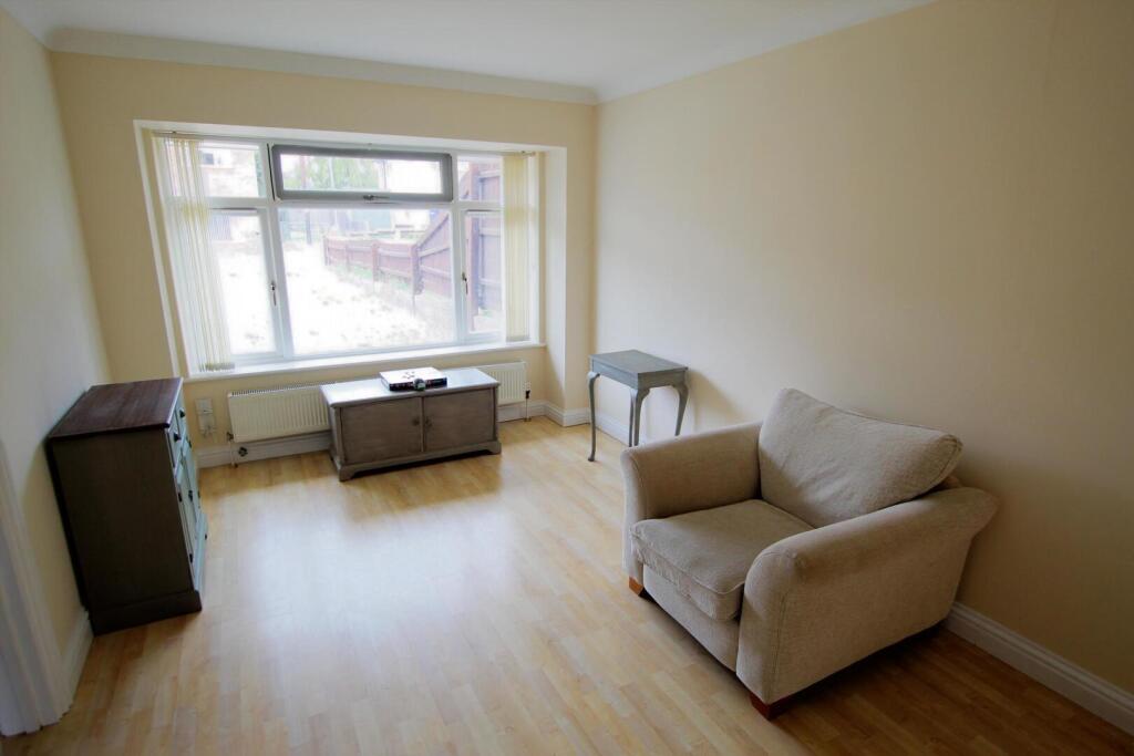 Living Room alt